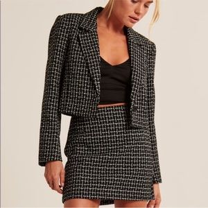 Single-breasted blazer in tweed